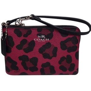 NWT | Coach Wristlet 🆕🆕🆕